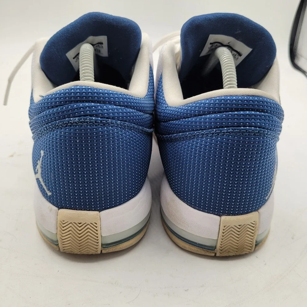 Nike Jordan Basketball Shoes- 2010 - White Leather - 395468-109 - Men's Size: 10